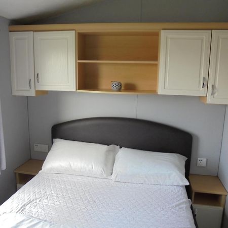 8 Berth On The Chase Hotel Ingoldmells Exterior photo
