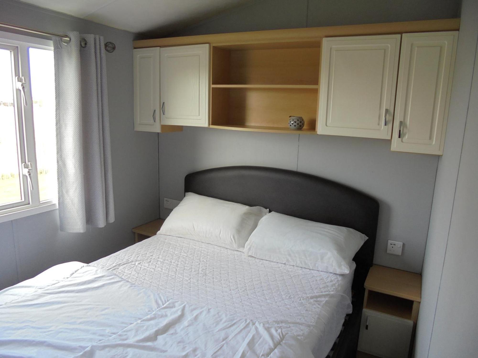 8 Berth On The Chase Hotel Ingoldmells Exterior photo